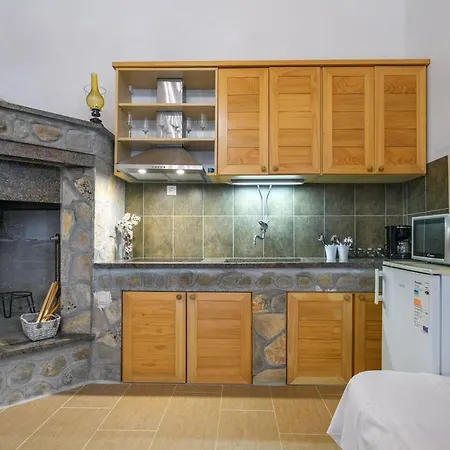 Σπίτι διακοπών House Oak Tree Medvida